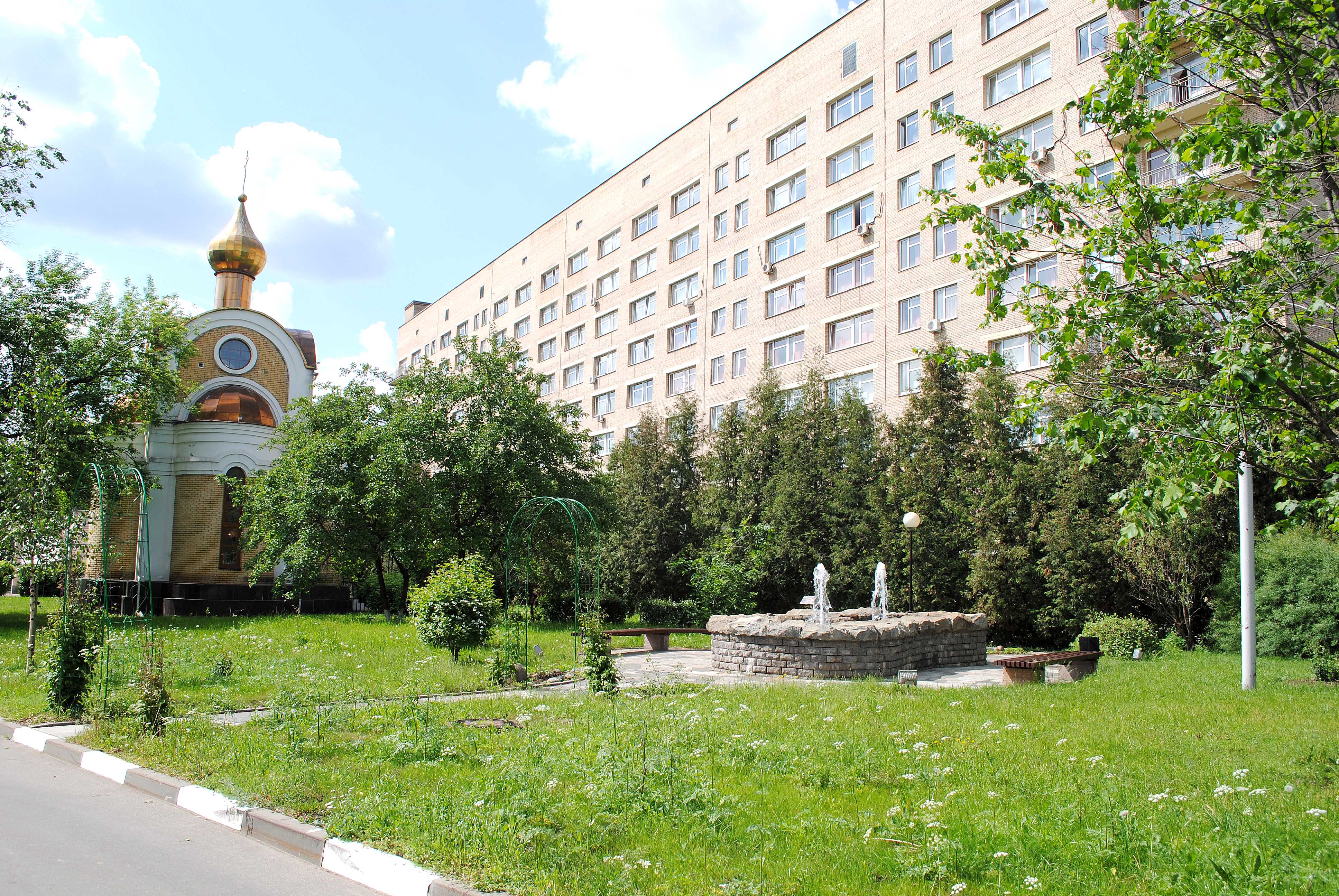 Поликлиника No2 им. Семашко